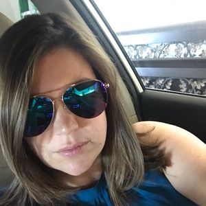 Meet your Posher, Joanna